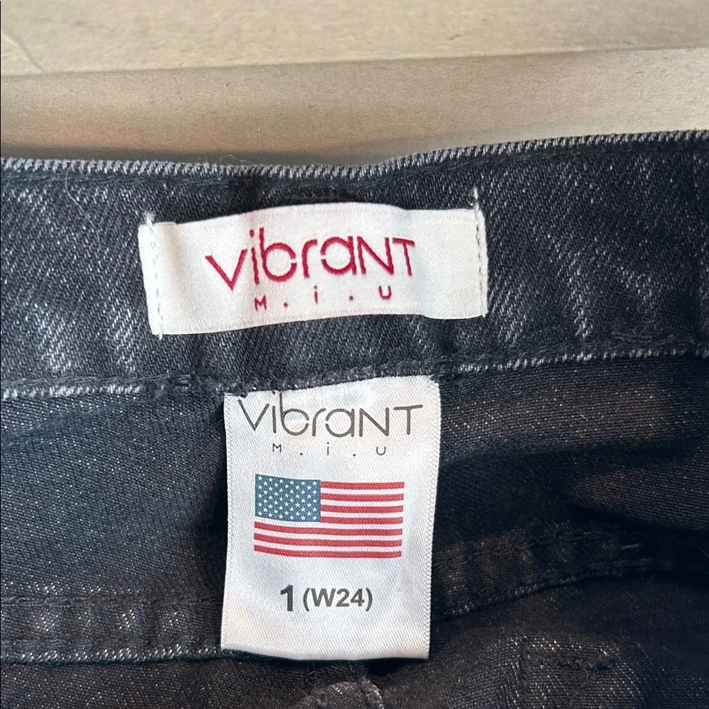 Vibrant M.I.U. Jeans Women's Juniors Size 1 Black Distressed High Rise Wide Leg - Picture 2 of 12